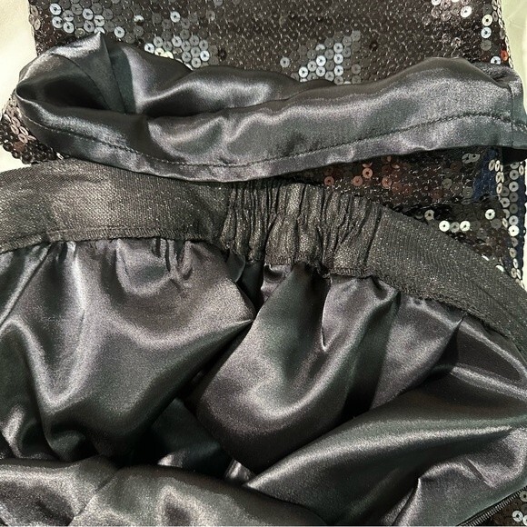 Eras Tour -Taylor Swift 

Sexy Sparkly Festive Sequin Black Pants - Picture 4 of 11